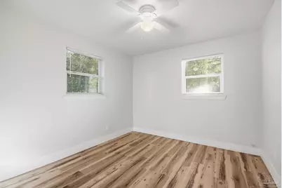 522 S Edgewood Cir, Pensacola, FL 32507 - Photo 23