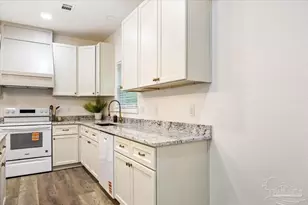 3502 W Cervantes, Pensacola, FL 32505 - Photo 5