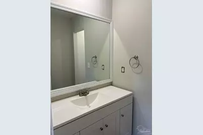 1824 Iris Ln, Navarre, FL 32566 - Photo 13