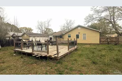 303 Booth Ave, Cantonment, FL 32533 - Photo 21