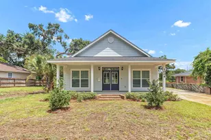 1006 W Lloyd St, Pensacola, FL 32501 - Photo 1