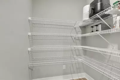 1006 W Lloyd St, Pensacola, FL 32501 - Photo 9