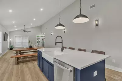 1006 W Lloyd St, Pensacola, FL 32501 - Photo 37