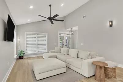 1006 W Lloyd St, Pensacola, FL 32501 - Photo 27