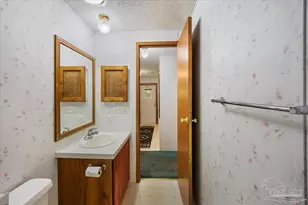 4205 Elvis Presley Dr, Milton, FL 32583 - Photo 33