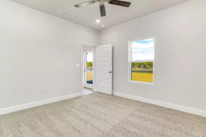 2138 Aqua St, Gulf Breeze, FL 32563 - Photo 11