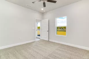 2138 Aqua St, Gulf Breeze, FL 32563 - Photo 11