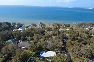 3 Driftwood Ave, Gulf Breeze, FL 32561 - Photo 27