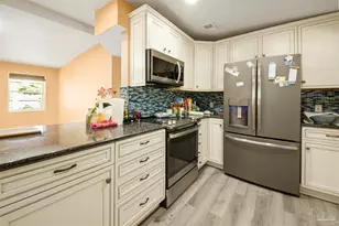 3 Driftwood Ave, Gulf Breeze, FL 32561 - Photo 11