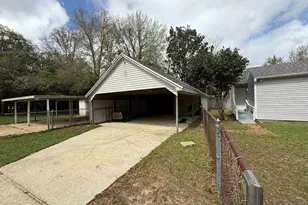 3801 N 12th Ave, Pensacola, FL 32503 - Photo 45