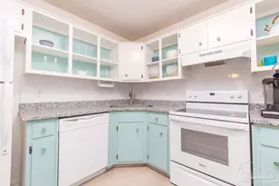 1301 Redwood Ln, Gulf Breeze, FL 32563 - Photo 3