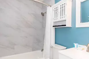 1301 Redwood Ln, Gulf Breeze, FL 32563 - Photo 11