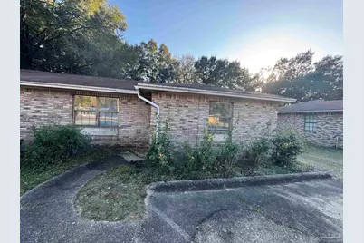 6417 Kennington Cir, Milton, FL 32570 - Photo 17