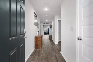 5585 Lancelot Trl, Milton, FL 32583 - Photo 3