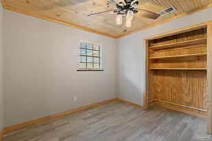 6050 W Hwy 4, Century, FL 32535 - Photo 23