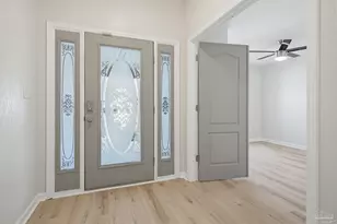 809 Bunting Ct, Cantonment, FL 32533 - Photo 3