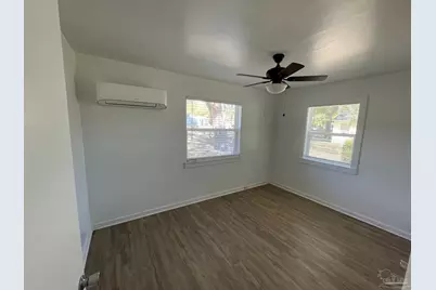 104 Ellis Dr, Pensacola, FL 32507 - Photo 5