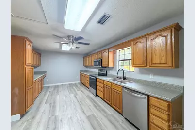 9682 Guidy Ln, Pensacola, FL 32514 - Photo 9