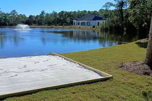 4235 Soundside Dr, Gulf Breeze, FL 32563 - Photo 5