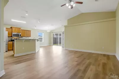 7073 Jacobsview Ln, Milton, FL 32570 - Photo 7