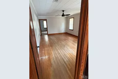 5919 Mitchell Ln, Pensacola, FL 32526 - Photo 3