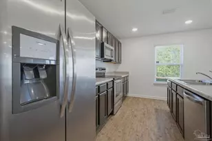 5894 Blackhorse Cir, Pensacola, FL 32526 - Photo 17