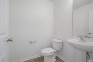 5894 Blackhorse Cir, Pensacola, FL 32526 - Photo 11