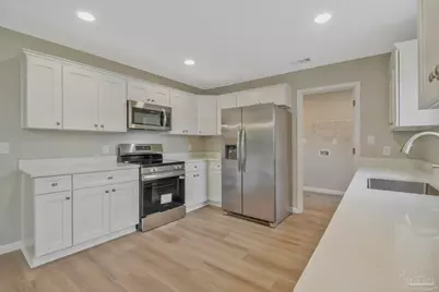 868 Valley Ridge Cir, Pensacola, FL 32514 - Photo 7