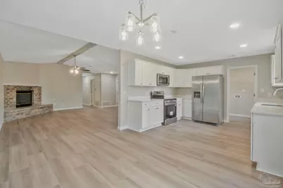 868 Valley Ridge Cir, Pensacola, FL 32514 - Photo 9
