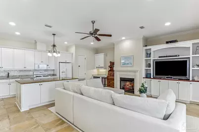 1606 Waters Edge, Pensacola, FL 32507 - Photo 11
