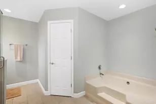 1170 Finch Dr, Gulf Breeze, FL 32563 - Photo 21