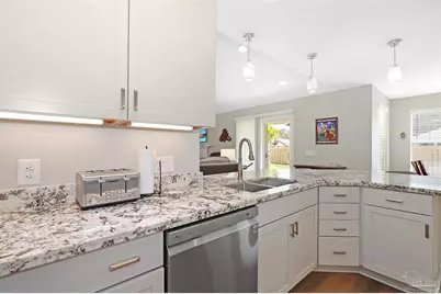 1170 Finch Dr, Gulf Breeze, FL 32563 - Photo 7