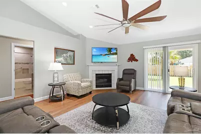 1170 Finch Dr, Gulf Breeze, FL 32563 - Photo 3