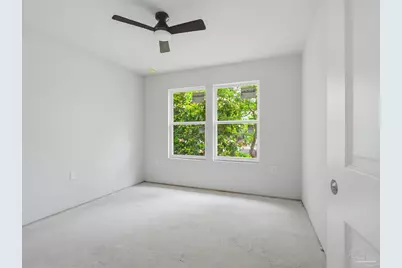 2192 N Wind Trace Rd, Navarre, FL 32566 - Photo 11