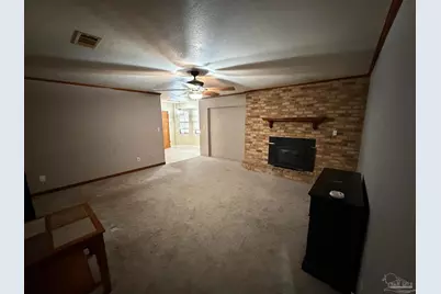 201 Comanche Trl, Pensacola, FL 32506 - Photo 17