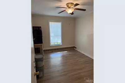 201 Comanche Trl, Pensacola, FL 32506 - Photo 9