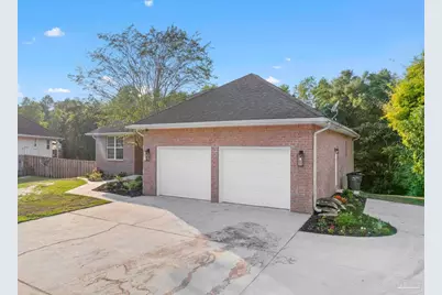 800 Shadow Ridge Dr, Pensacola, FL 32514 - Photo 3