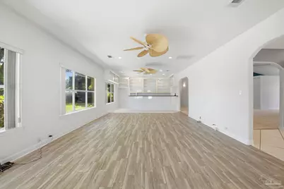 4552 Peaden Rd, Pace, FL 32571 - Photo 9