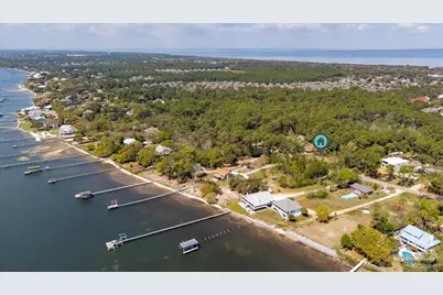 99-100 Soundside Dr, Gulf Breeze, FL 32563 - Photo 3