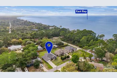 1911 Ladybird Ln, Gulf Breeze, FL 32563 - Photo 1