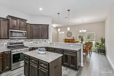 1911 Ladybird Ln, Gulf Breeze, FL 32563 - Photo 11