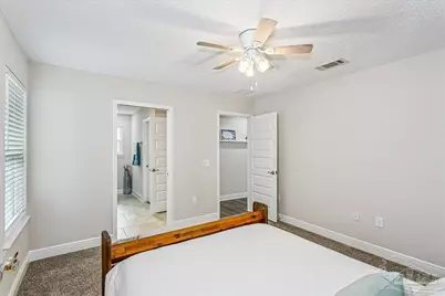 1911 Ladybird Ln, Gulf Breeze, FL 32563 - Photo 23