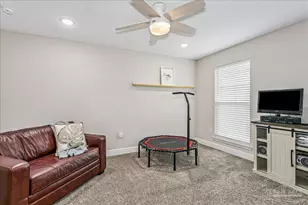 1911 Ladybird Ln, Gulf Breeze, FL 32563 - Photo 27