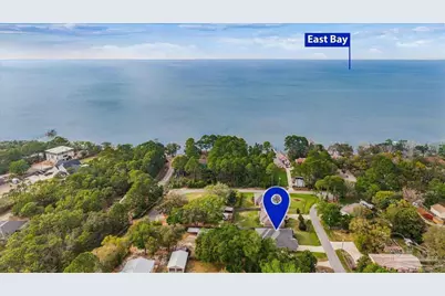 1911 Ladybird Ln, Gulf Breeze, FL 32563 - Photo 49
