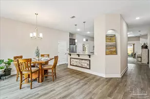 1911 Ladybird Ln, Gulf Breeze, FL 32563 - Photo 7