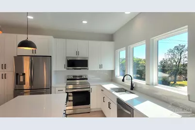 309 N Pace Blvd #b, Pensacola, FL 32505 - Photo 1