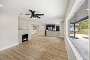 1504 Baylen St, Pensacola, FL 32501 - Photo 9