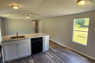 5308 Persimmon Hollow Rd, Milton, FL 32583 - Photo 9