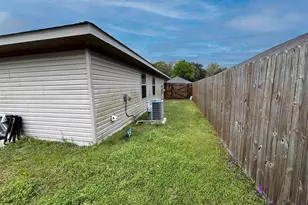 5143 Carmell Ridge Cir, Milton, FL 32570 - Photo 43