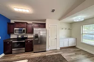 5143 Carmell Ridge Cir, Milton, FL 32570 - Photo 11